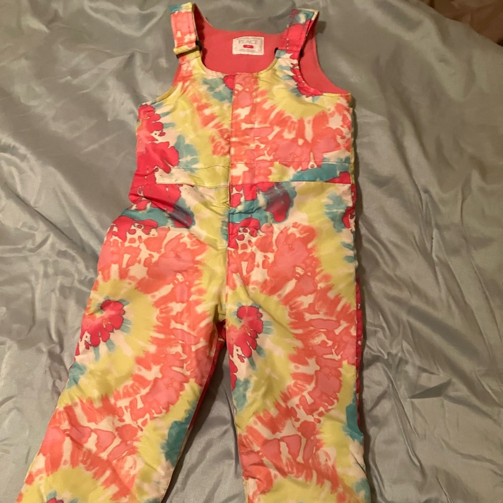 Children’s Place 5T flowery snowsuit